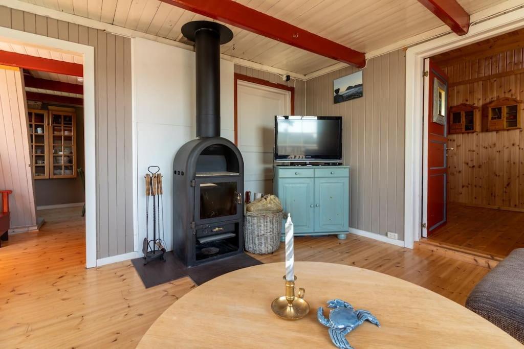 Sharming Cabin In Sund Sund  Exterior photo