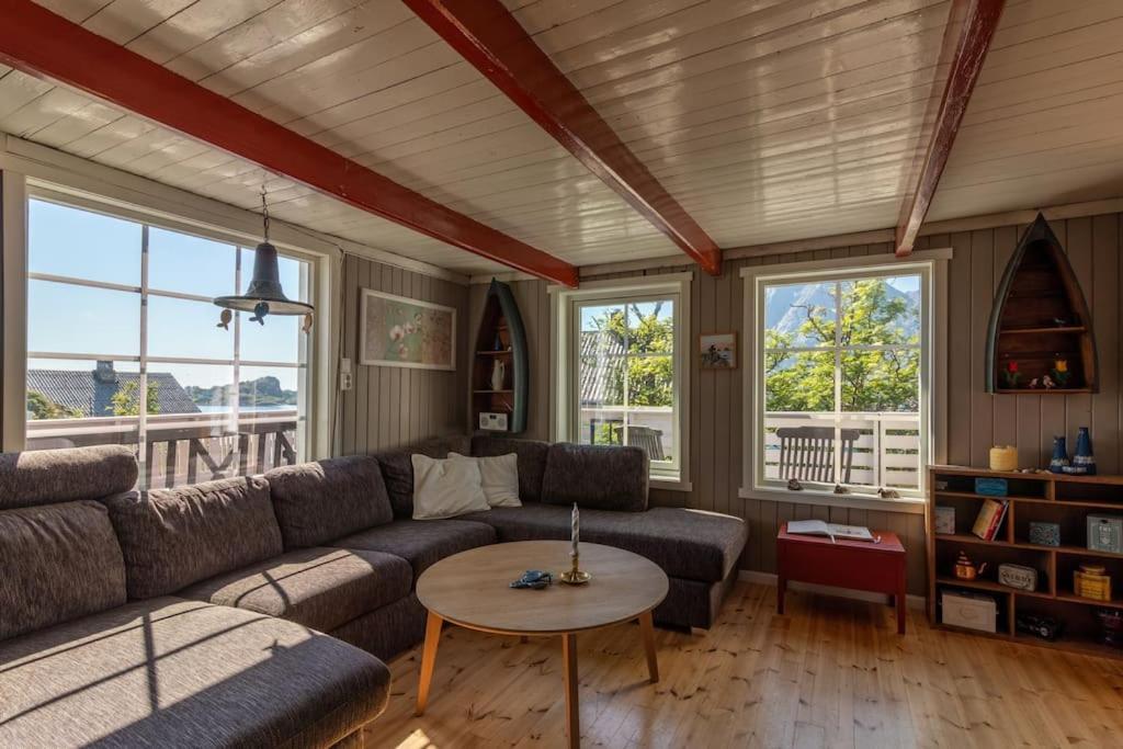 Sharming Cabin In Sund Sund  Exterior photo